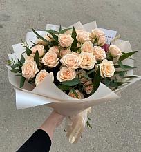 Букет Кремовые розы Латте в Деденево