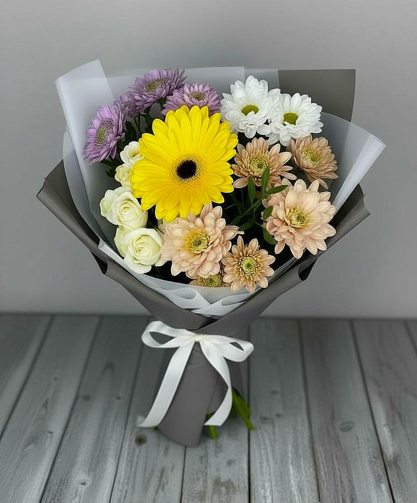 Букет цветов из: Розы, Герберы и Хризантемы в Деденево