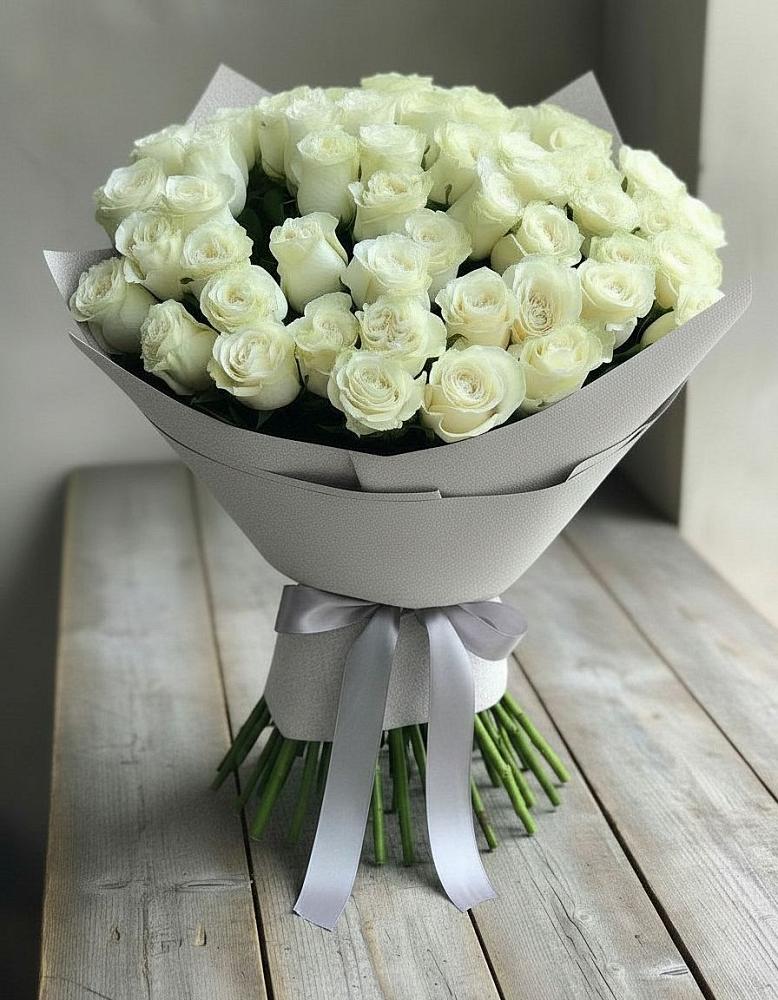 Букет 35 Белых роз в Деденево