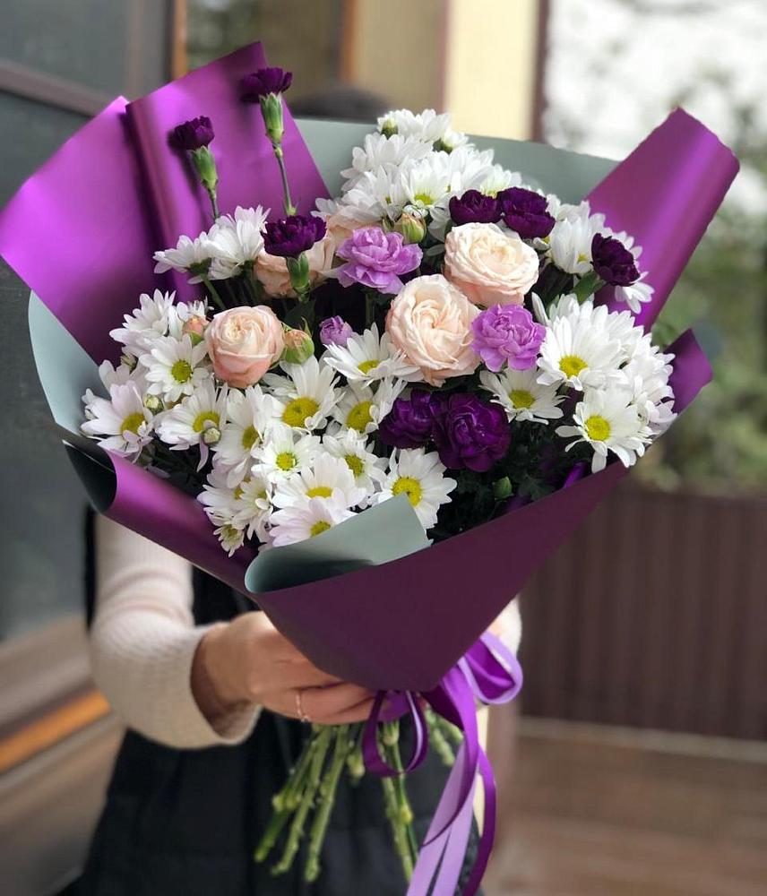 Букет цветов из: Хризантемы, Гвоздики и Розы в Деденево