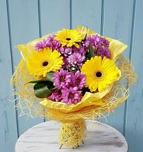 Букет цветов из:  Хризантемы и Герберы в Деденево
