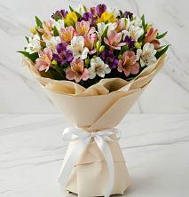 Букет цветов из:  Альстромерии в Деденево