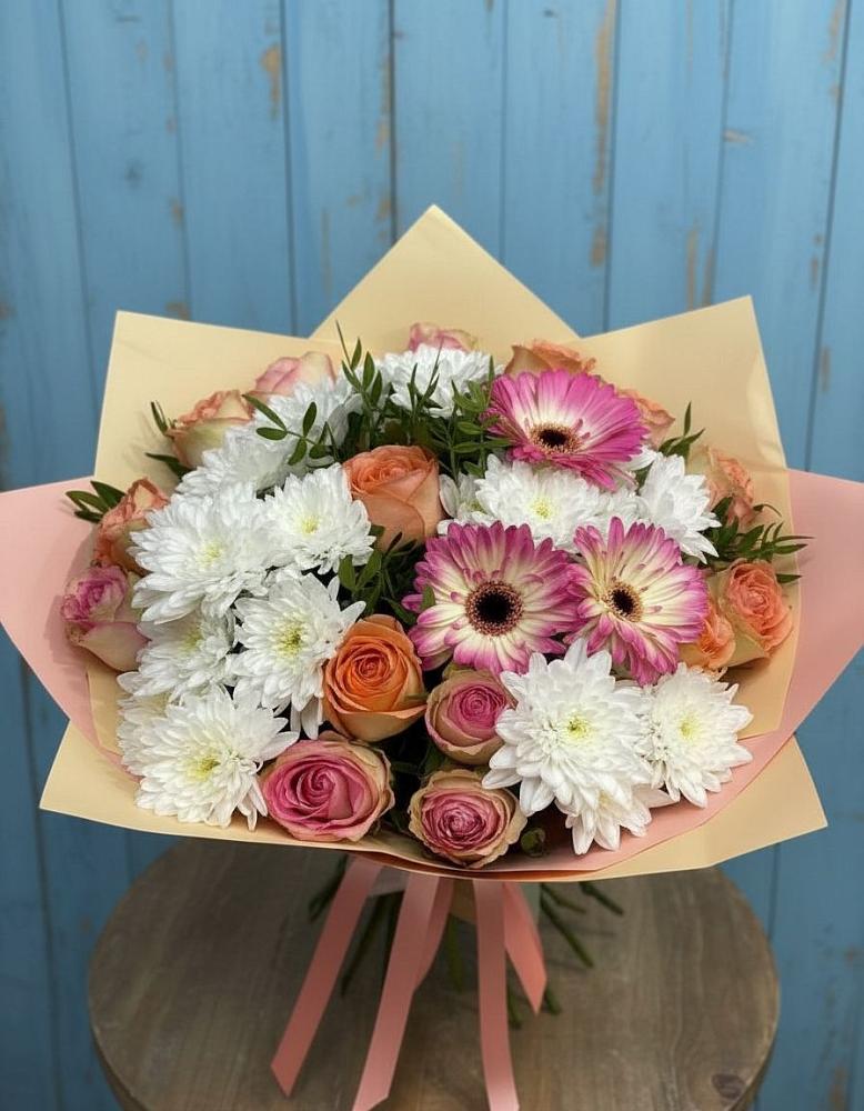 Букет цветов из: Розы, Герберы и Хризантемы в Деденево