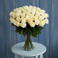 Букет 51 Белая роза Эдлесс Лав в Деденево