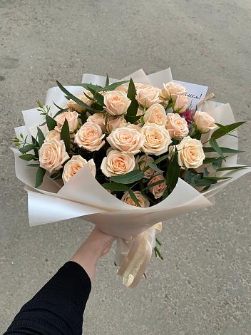 Букет Кремовые розы Латте в Деденево