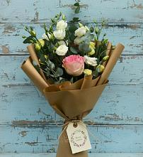 Букет цветов из:  Розы и Лизиантусы #REPLACE_PRED# Деденево