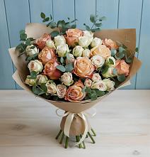 Букет цветов из:  Альстромерии и Розы в Деденево