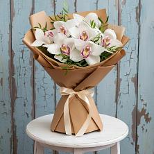 Букет цветов из:  Орхидеи и Розы в Деденево